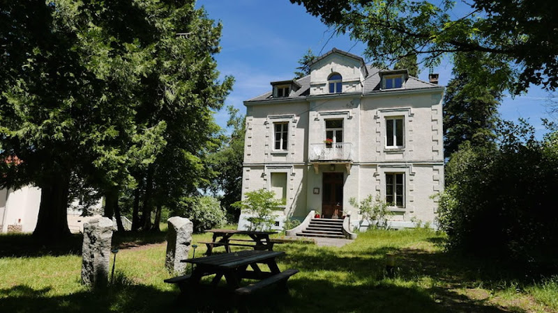 The Center Elsewhere à Saint-Jean-des-Ollières