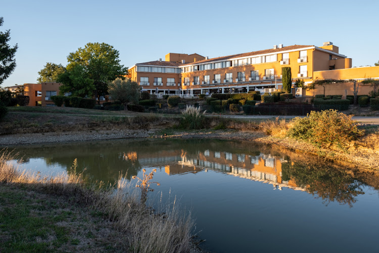 Hôtel Mercure Toulouse Aéroport Golf de Seilh à Seilh