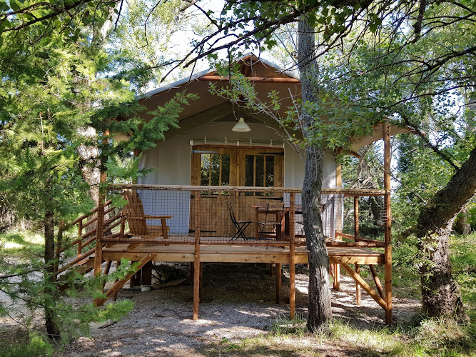 Camping Les Rives de l Aygues à Tulette