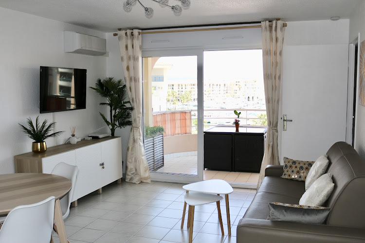 Port-Fréjus, Le Consul, Appartement à Fréjus