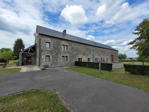 Les demeures de pierre bleue à Wallers-En-Fagne