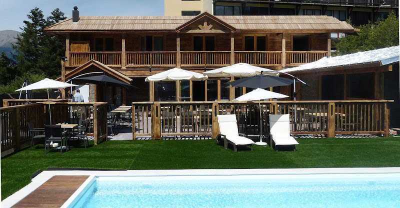 Hôtel 4 étoiles & SPA Le Cocon des Neiges à Uvernet-Fours