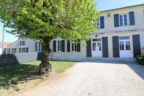 17g74037 à SABLONCEAUX