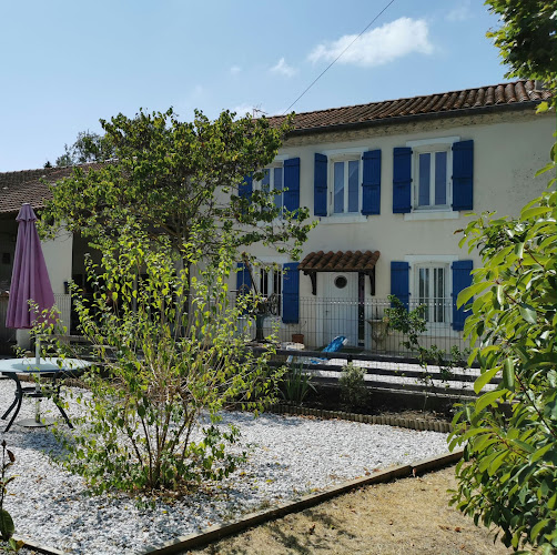 Mas des 2 paons à Villedaigne