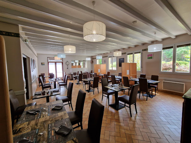 Hôtel Restaurant la Promenade à Valence-en-Poitou