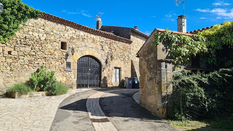 Aire de Camping-Car la Moulerette à Montpeyroux