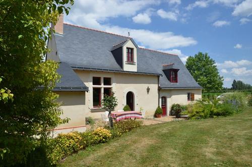 Chambres D Hôtes Le Logis à Loire-Authion