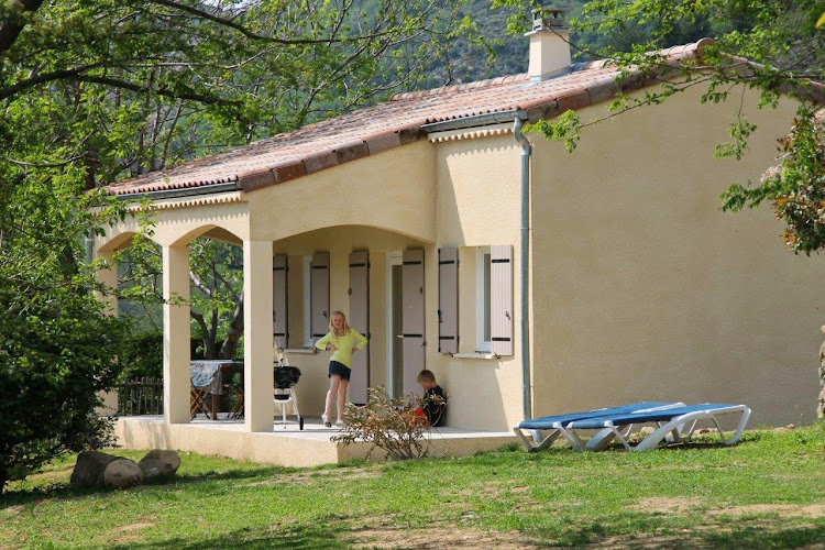 Gite Ardeche domaine du Vernadel à vallees d'antraiques asperjoc