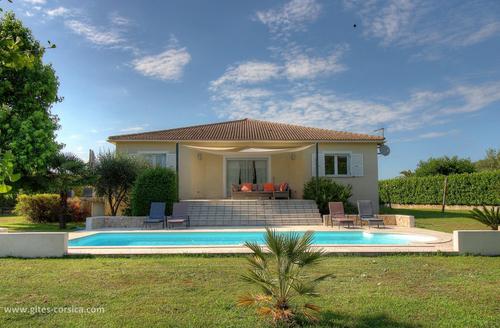 Villa Franceschini 2 à Ghisonaccia