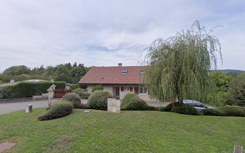 Studio a louer meuble à Fillière