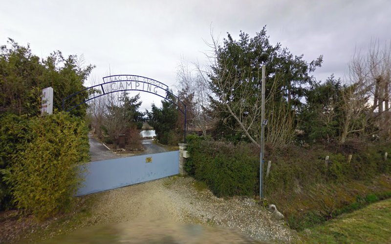 Village de Gites & Camping du Lac Saint Georges à Sarrecave
