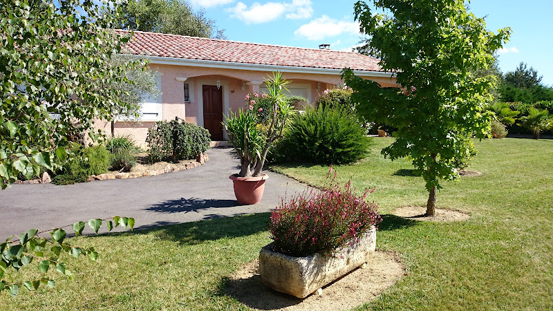 Gîte P tit Bonheur à Villeneuve-de-Rivière