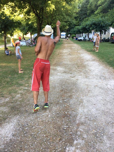 Montaigu Plage Camping à Montaigu-de-Quercy