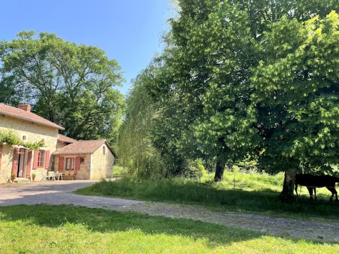 Gîtes du Manoir de Braugnac à Teyjat