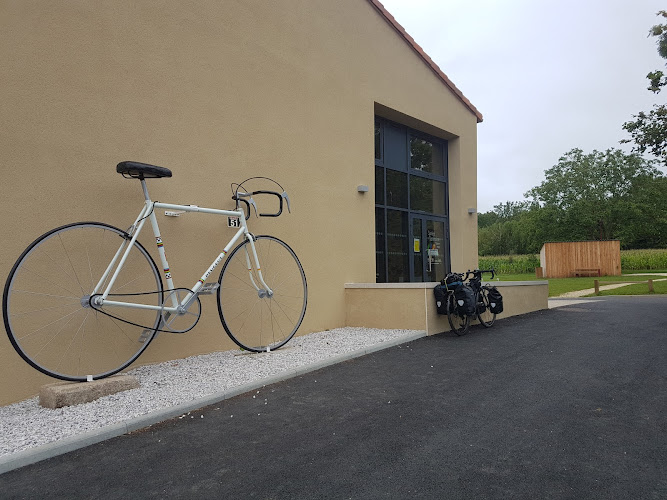 Halte vélo camping Saint-Pardoux-Soutiers à Saint-Pardoux-Soutiers