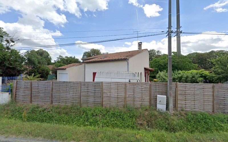Gîte Aïmeluc à Les Artigues-de-Lussac