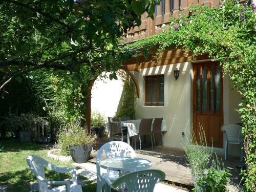 Gîte des Cèdres à Ameugny
