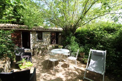 Côté Jardin à Saint-Remeze