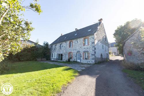 Entre Dômes et Sancy - Le Moderne à PERPEZAT