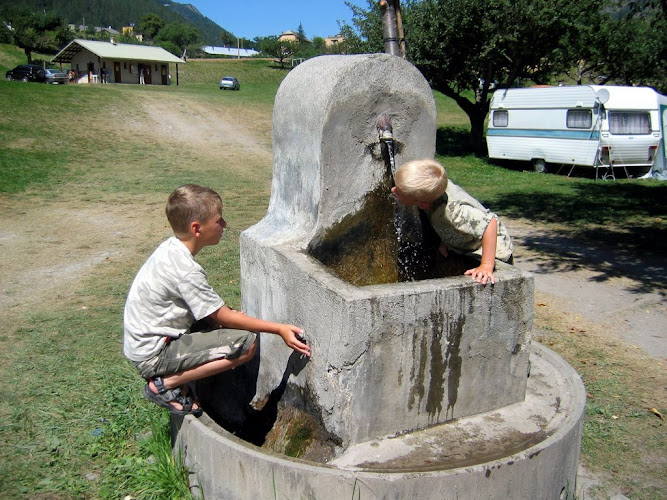 Camping Le Bois des Hoches à Le Lauzet-Ubaye