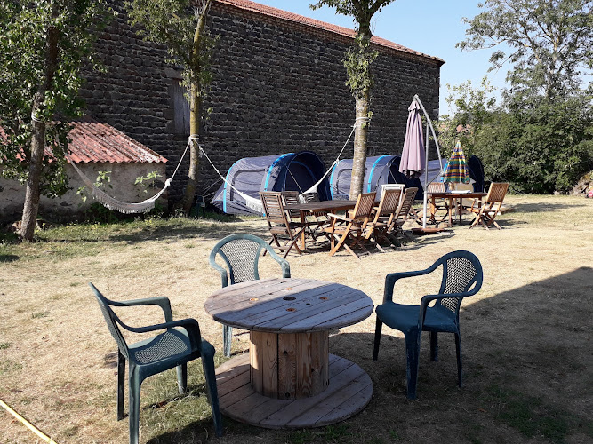 Lenti-You Gîte et Camping À La Ferme Paysan Meunier à Bains