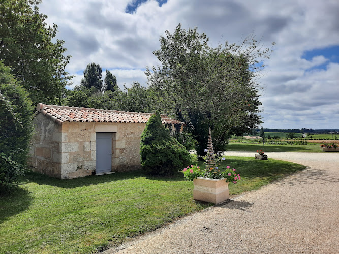 L étape Jonzacaise à La Campagne à Saint-Simon-de-Bordes
