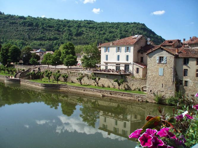 Bleu Lavande à Saint-Antonin-Noble-Val