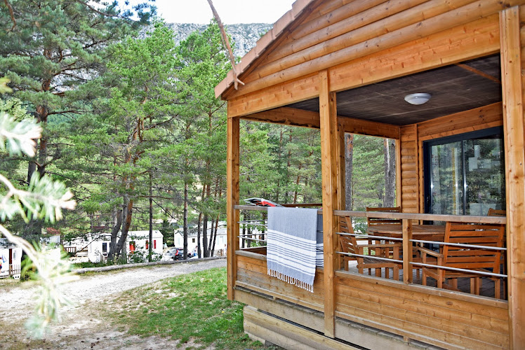 Camping Tikayan La Pinatelle à Saint-Auban