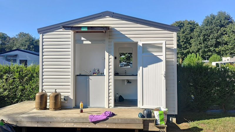 Camping du Haras à Monterblanc