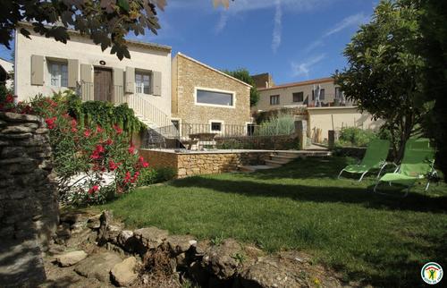 Domaine de Montine Chambres de Charme à Grignan