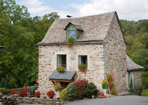 La maison de la couturière à Castelnau-de-Mandailles