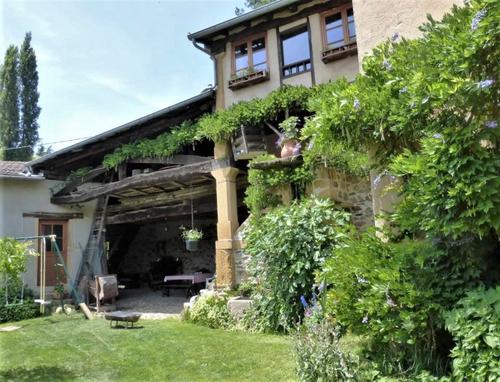Gîte du Mortier à BESSENAY
