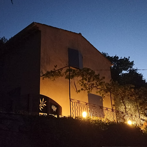 Le cabanon de Suzon à Malaucène
