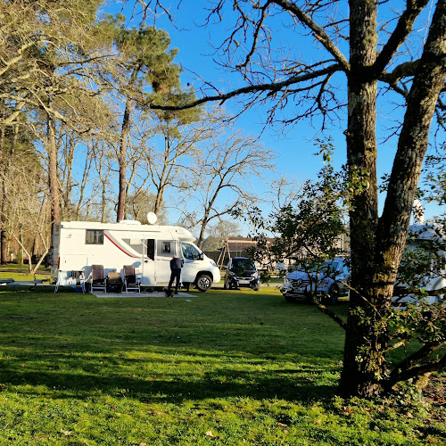 Camping Bilos à Salles