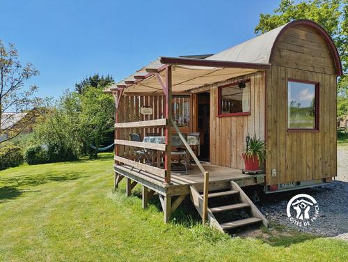 Le Vallon des cinq roses à SAINT-HILAIRE-DU-MAINE
