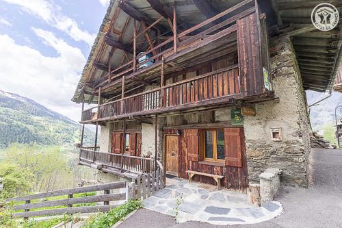 Les Gentianes à Sainte Foy Tarentaise