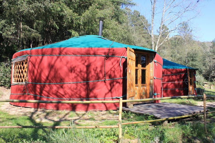 The yurts Discovery Camp à Lasalle