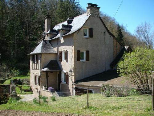 Gîte de Montredon à Salles-la-Source
