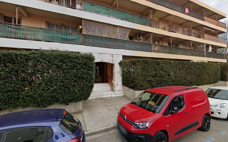 Aune à Istres
