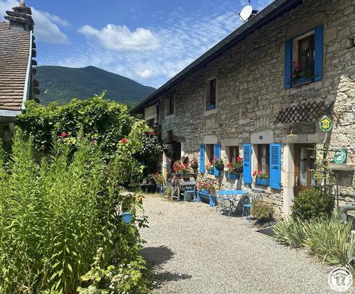 Chez Fefe à CONTREVOZ