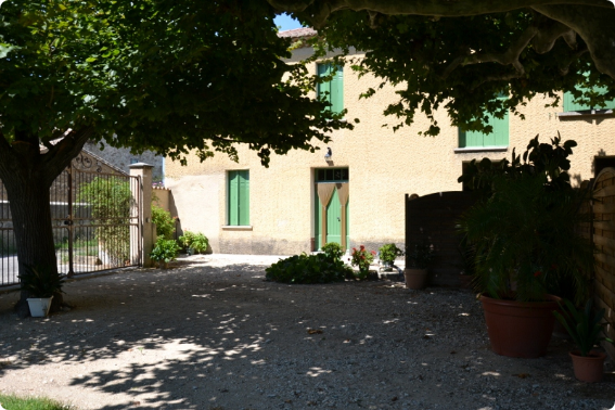 La Maison de Mamé à Althen-des-Paluds