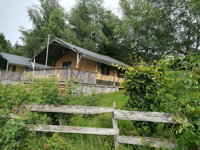 Camping Les Sapins à Camurac