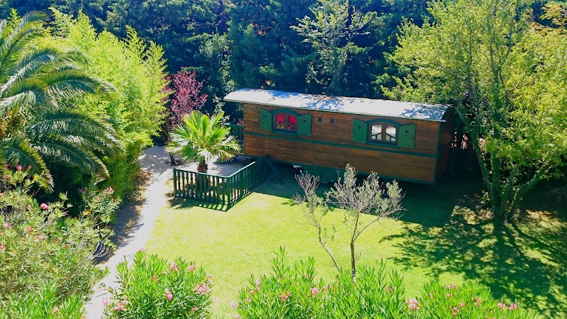 Chambre d hotes La roulotte des à Maussane-les-Alpilles