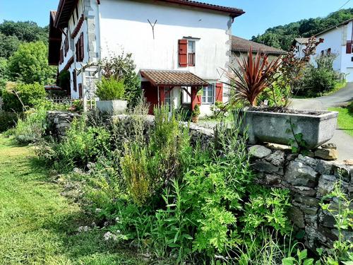 Burusenia à Hasparren