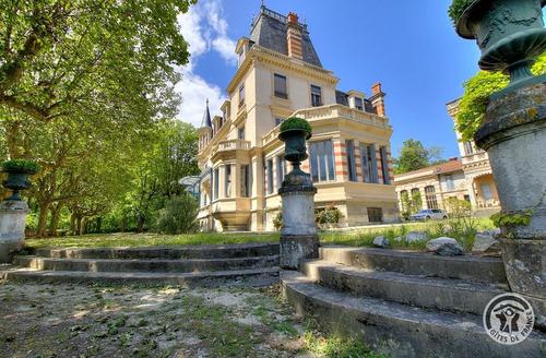 Hôtel - Musée de la Villa Bagatelle à IRIGNY