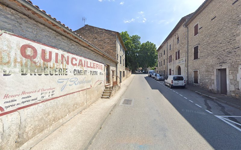 L oustau du mûrier à Barjac