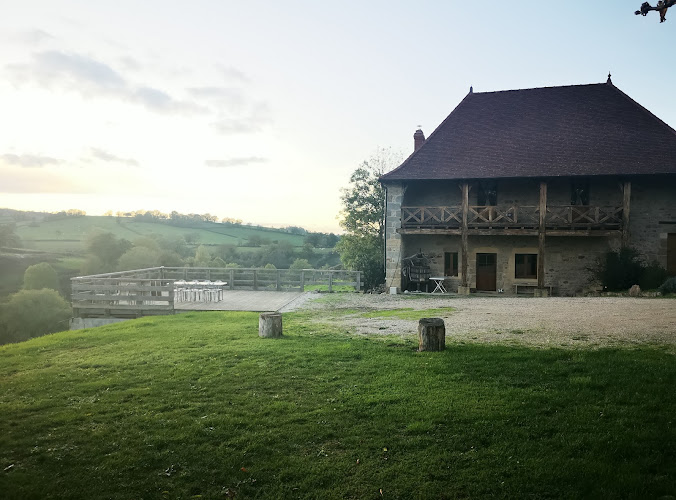 Domaine de Noyer à Saint-Christophe-en-Brionnais