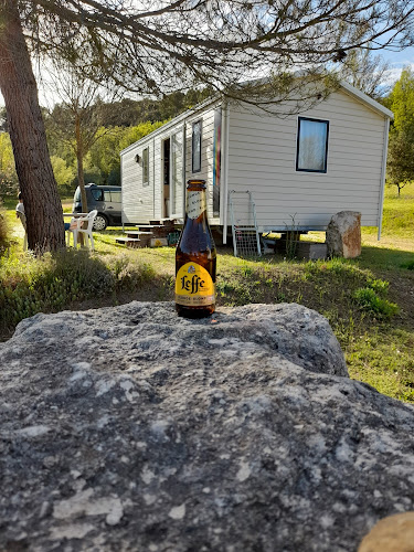 Camping pré de la Combe à Saint-Martin-de-Brômes