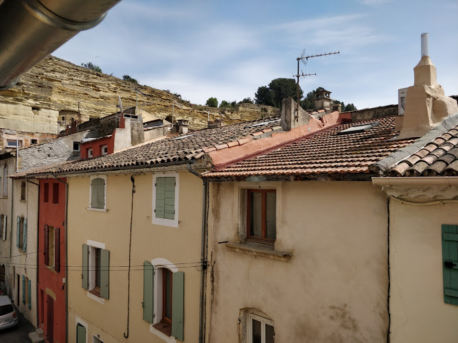 La Provence au coeur du vieux village à Saint-Chamas