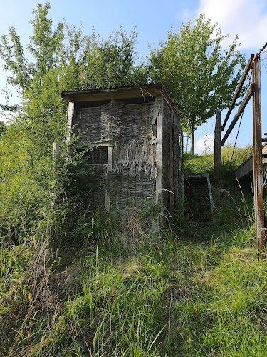 Cabanes du maine lafont à Juignac